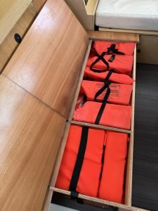 electrical, Lagoon 400, catamaran for sale