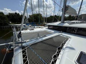 deck, Lagoon 400, catamaran for sale