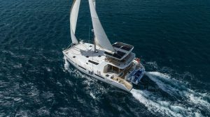 underway, Royal Cape 570 Majestic, catamaran for sale
