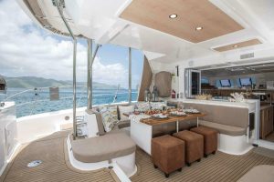 salon, Royal Cape 570 Majestic, catamaran for sale