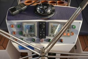helm, Hallberg Rassy 53, sailboat for sale