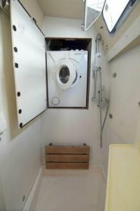 bath, Hallberg Rassy 53, sailboat for sale