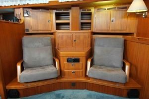 salon, Hallberg Rassy 53, sailboat for sale
