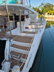 deck, Lagoon 450, catamaran for sale