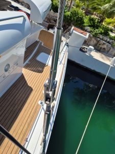 deck, Lagoon 450, catamaran for sale