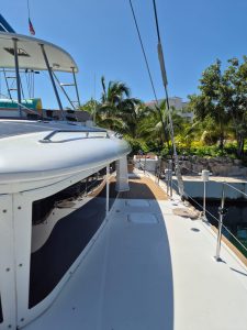 deck, Lagoon 450, catamaran for sale