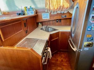 interior, Post 46, trawler for sale