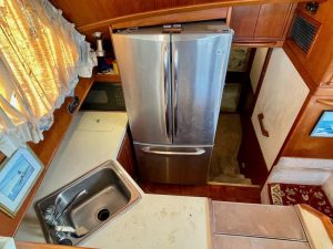 interior, Post 46, trawler for sale