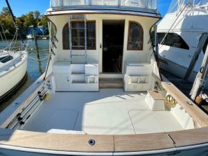 cockpit, Post 46, trawler for sale