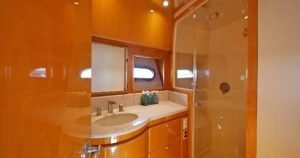 bath, Custom, trawler for sale
