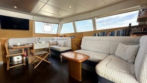 salon, Sunreef 62, catamaran for sale