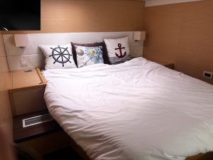 bed, Lagoon 560, catamaran for sale