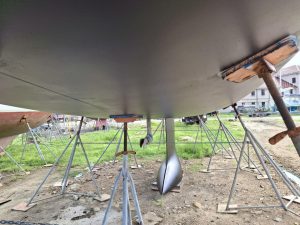 boatyard, Beneteau 40 First, sailboat for sale