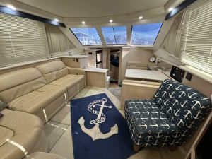 salon, Carver 40, trawler for sale