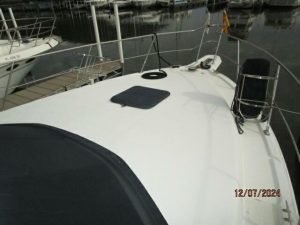 deck, Carver 40, trawler for sale