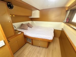 bed, Lagoon 52F, catamaran for sale
