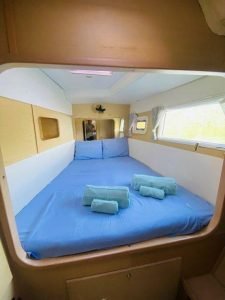 bed, Lagoon 440, catamaran for sale