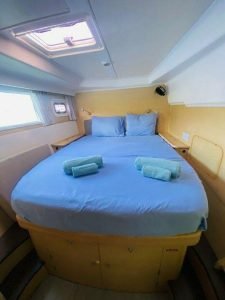 bed, Lagoon 440, catamaran for sale