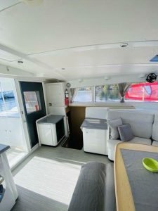 salon, Lagoon 440, catamaran for sale