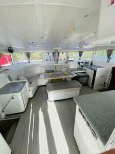 salon, Lagoon 440, catamaran for sale