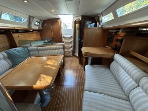 salon, Jeanneau 37 Sun Odyssey, sailboat for sale