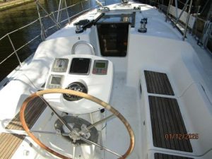 helm, Jeanneau 37 Sun Odyssey, sailboat for sale