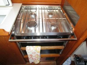 interior, Jeanneau 37 Sun Odyssey, sailboat for sale