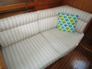 salon, Jeanneau 37 Sun Odyssey, sailboat for sale
