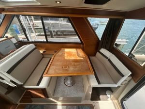 salon, Cutwater, trawler for sale