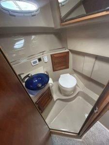bath, Cutwater, trawler for sale