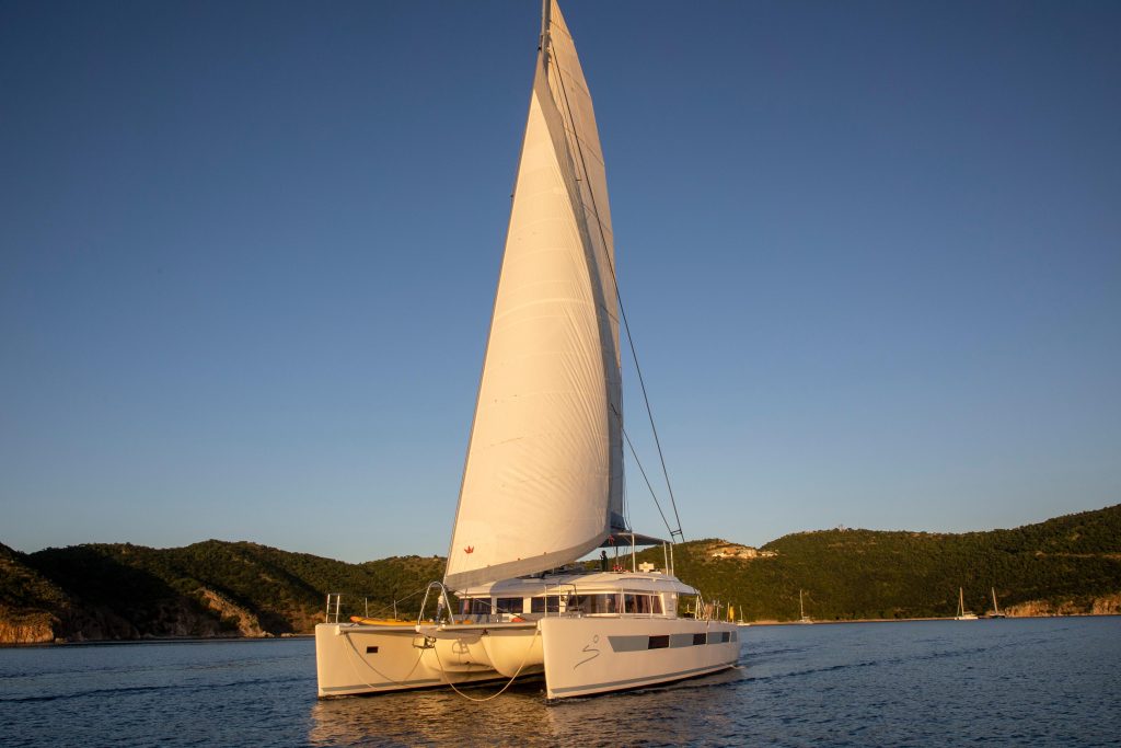 Lagoon 620