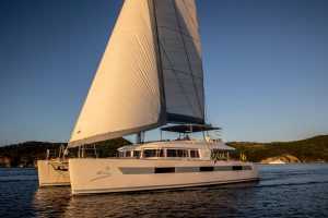 underway, Lagoon 620, catamaran for sale