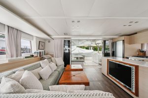 salon, Lagoon 620, catamaran for sale