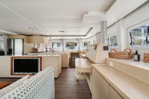 salon, Lagoon 620, catamaran for sale