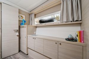 interior, Lagoon 620, catamaran for sale