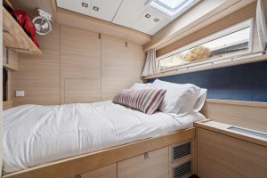 bed, Lagoon 620, catamaran for sale