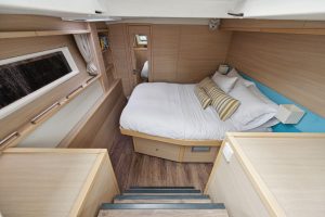 bed, Lagoon 620, catamaran for sale