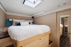bed, Lagoon 620, catamaran for sale