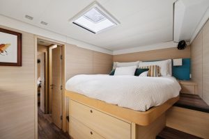 bed, Lagoon 620, catamaran for sale