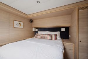 bed, Lagoon 620, catamaran for sale