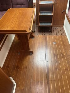 interior, Nonsuch 30 Ultra, sailboat for sale