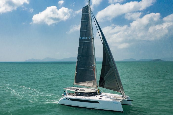 underway, Seawind 1370, catamaran for sale