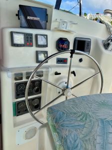 helm, Leopard 38, catamaran for sale