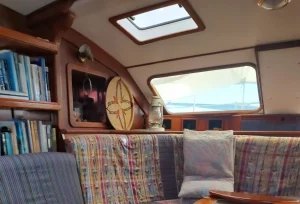 salon, Prout 39 Escale, catamaran for sale