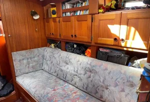 salon, Najad 390, sailboat for sale
