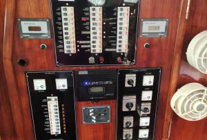 electrical, Prout 39 Escale, catamaran for sale