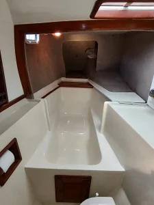 bed, Prout 39 Escale, catamaran for sale