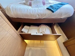 bed, Lagoon 50, catamaran for sale