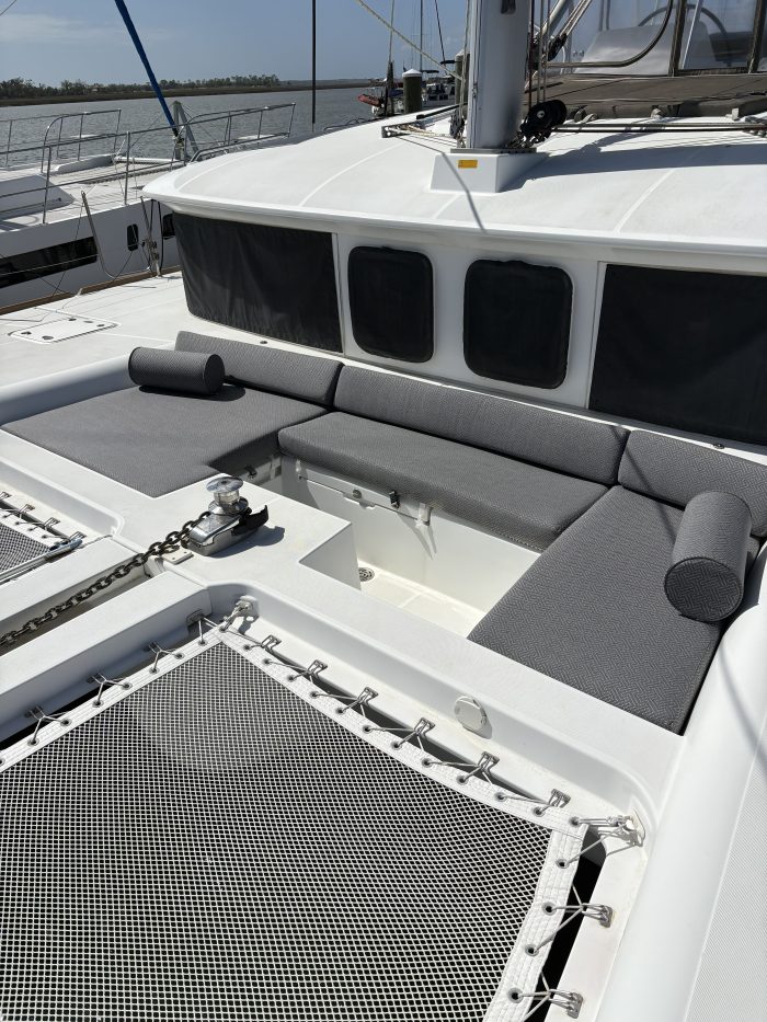 Lagoon 450, catamaran for sale