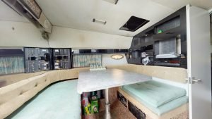 salon, Formula, trawler for sale